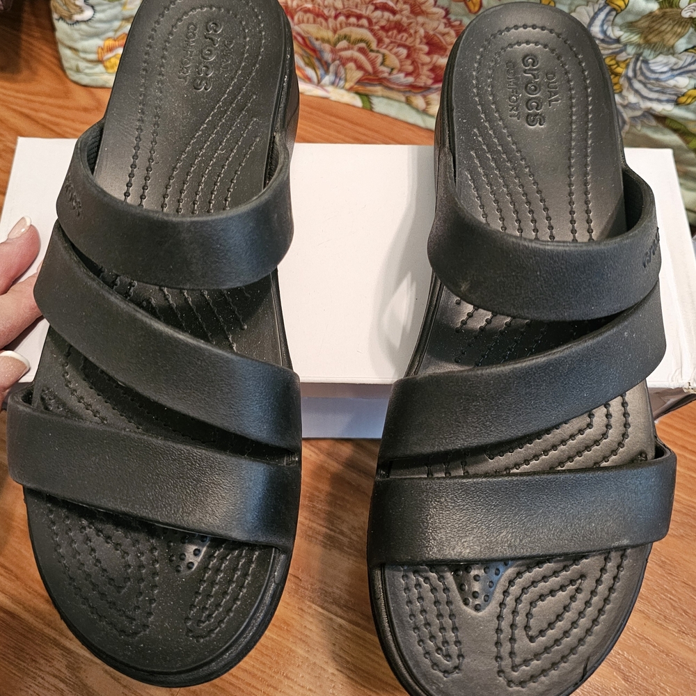 CROCS Black Sandals Slip-On Triple Strap